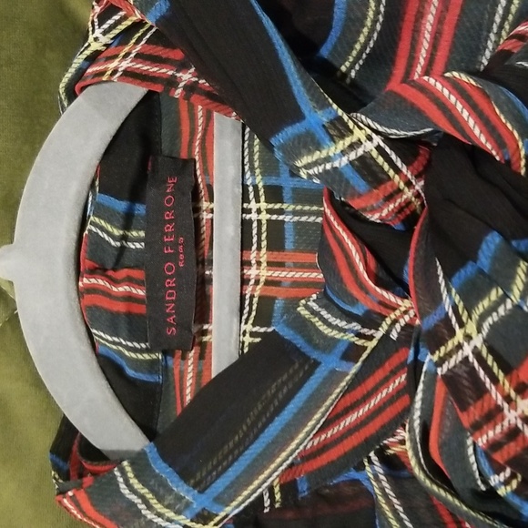 This year trend style blouse. - Picture 5 of 9